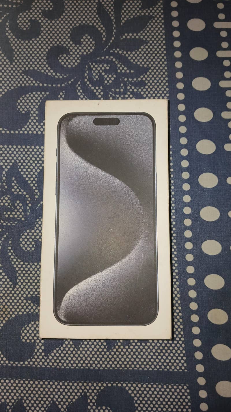 Apple iPhone 15 Pro Max 1