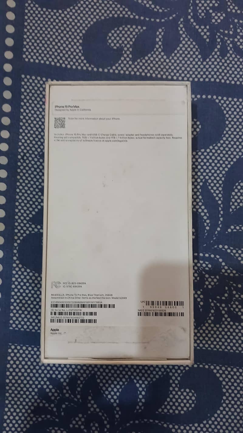 Apple iPhone 15 Pro Max 2