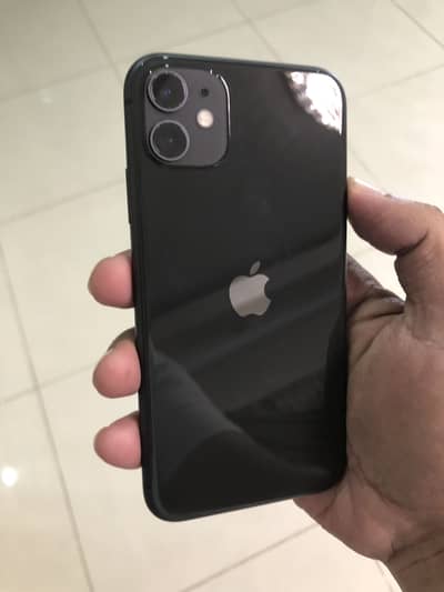 I phone 11 10/10 condition