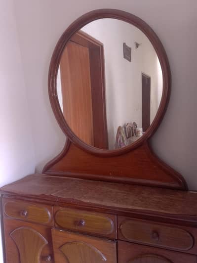 Dressing table for sell