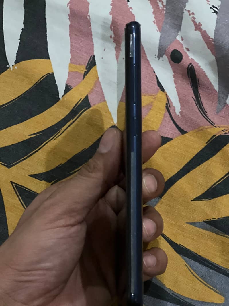 Xiaomi Redmi Note 9 3