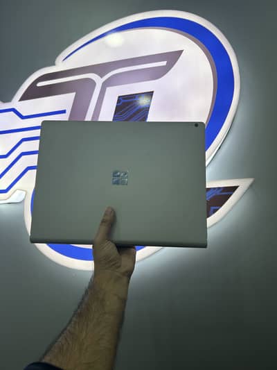 Surface Book 3 Core i7 Gen 10th 16/256 4GB Navidia Graphic O3OO48OO1O7