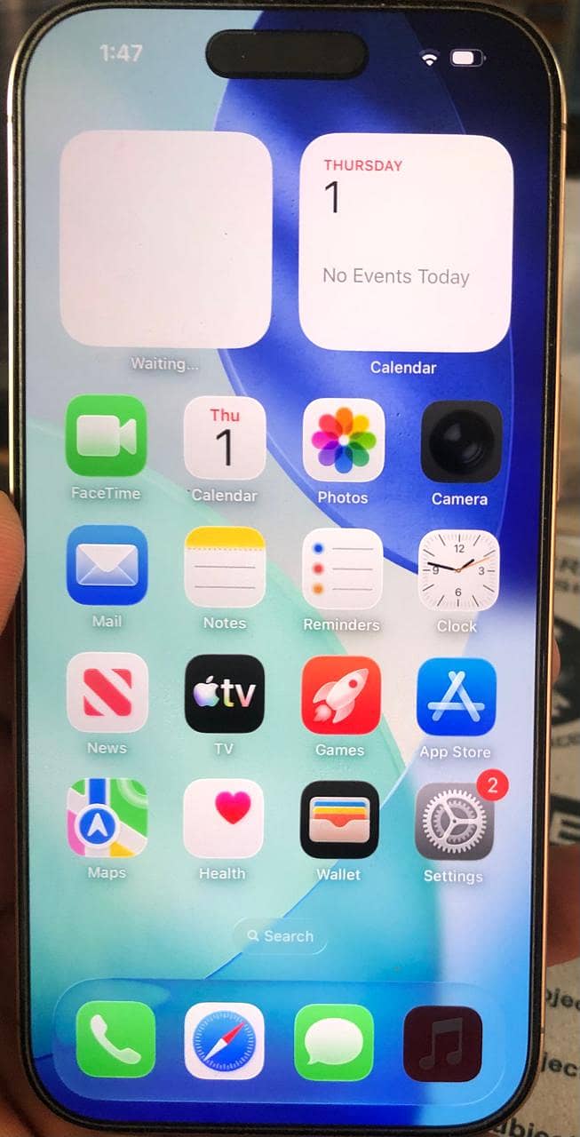 Apple iPhone 16 Pro 3