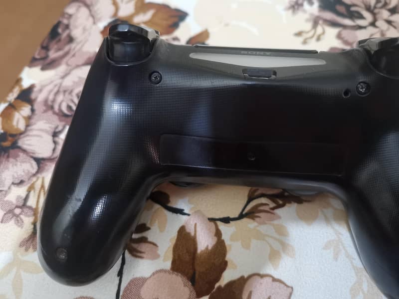 PS4 Dual Shock Controller 2