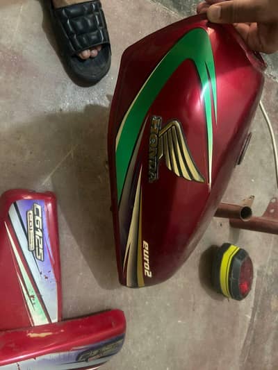 13 model honda double saman k sath