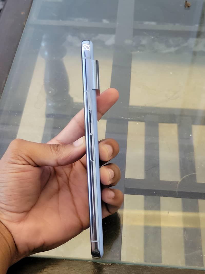 Google Pixel 8 Pro 2