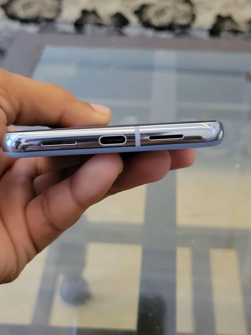 Google Pixel 8 Pro 3