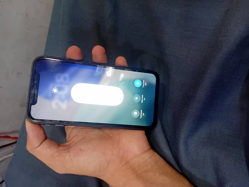 Apple iPhone 11 1