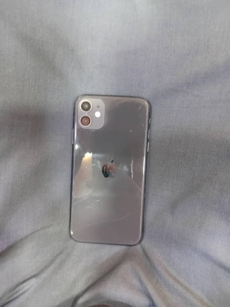 Apple iPhone 11 3