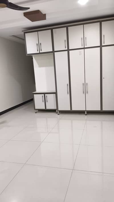 Kanal Brand New Ground Portion Available For Rent In F5