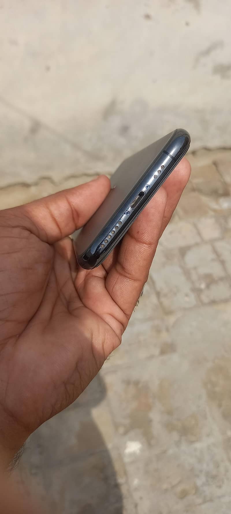 Apple iPhone 11 Pro 3