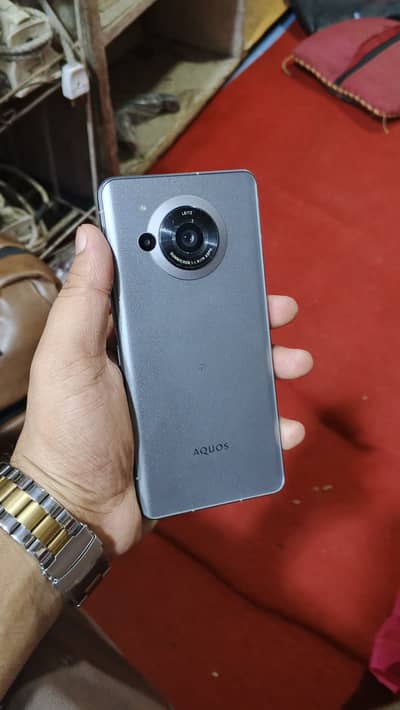 Sharp Aquos R7 official PTA Approved