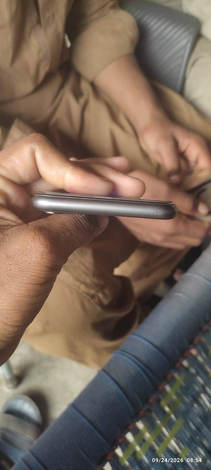 Apple iPhone 11 8
