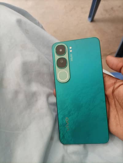 Vivo Y200