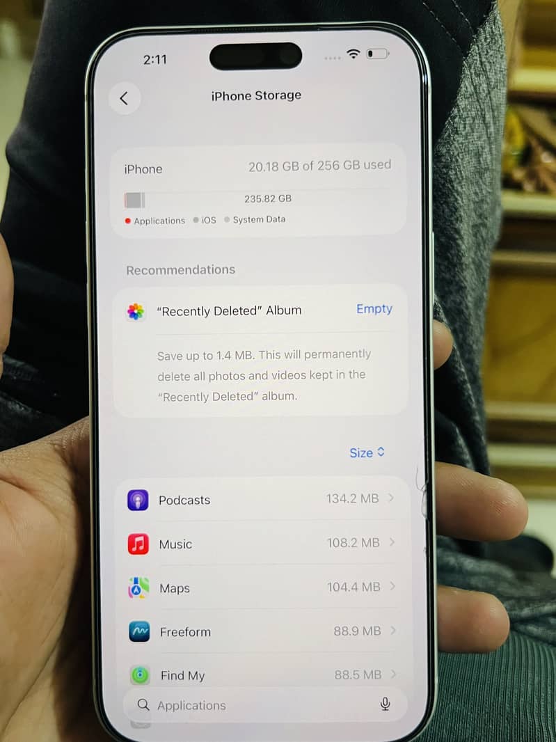 Apple iPhone 17 Pro Max 7