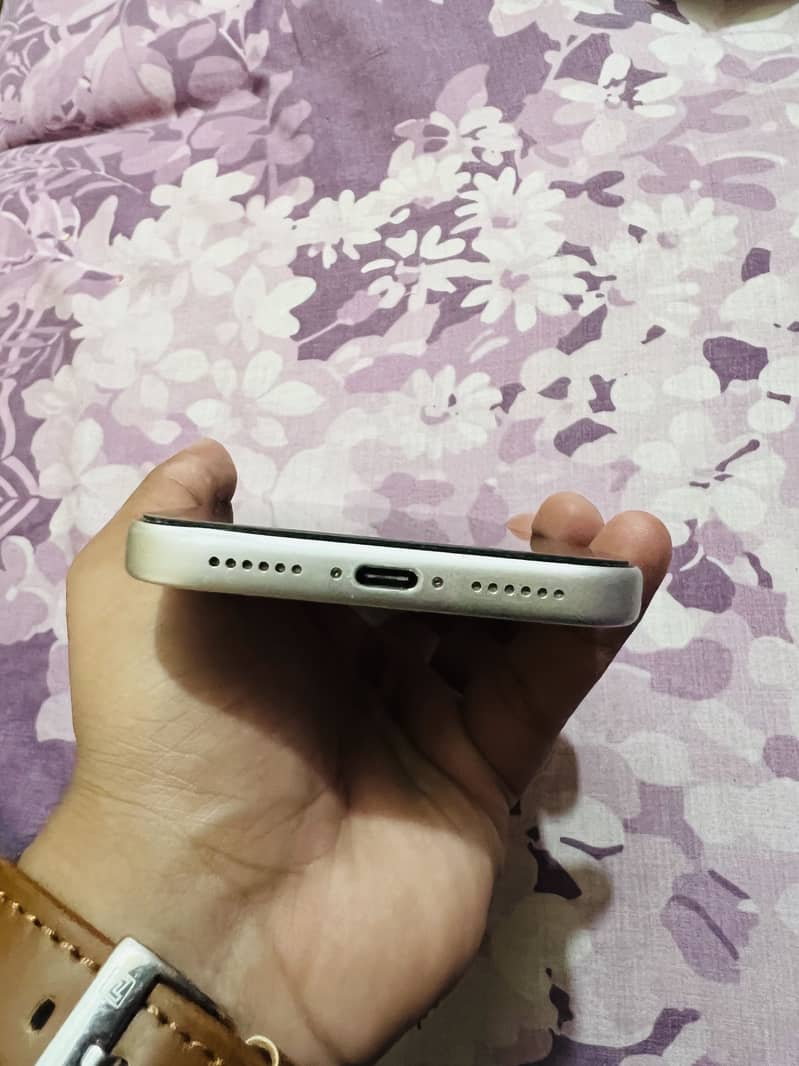 Apple iPhone 17 Pro Max 8