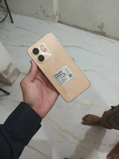 Infinix smart 9 4/128 with box