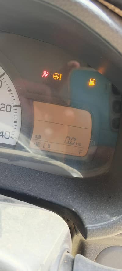 mujhe driver chahy indrive yango k ly Jo Bhai qaidabad se wo rabta kre