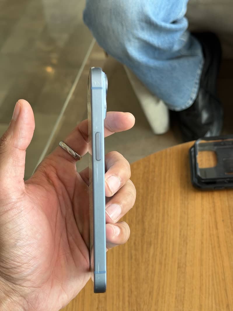 Apple iPhone 14 1