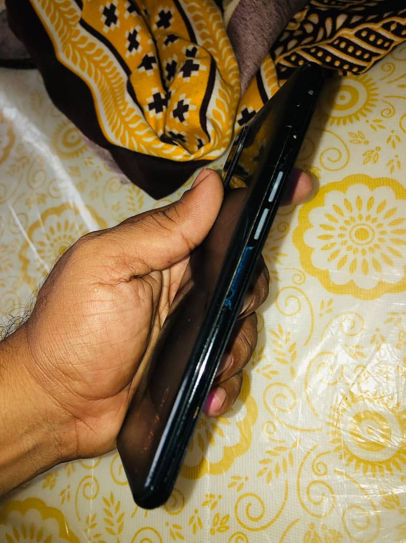 OPPO Reno 5