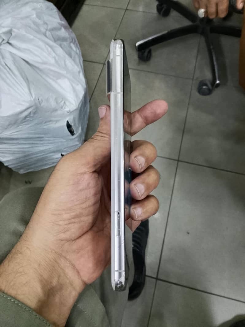 Google Pixel 8 Pro 1