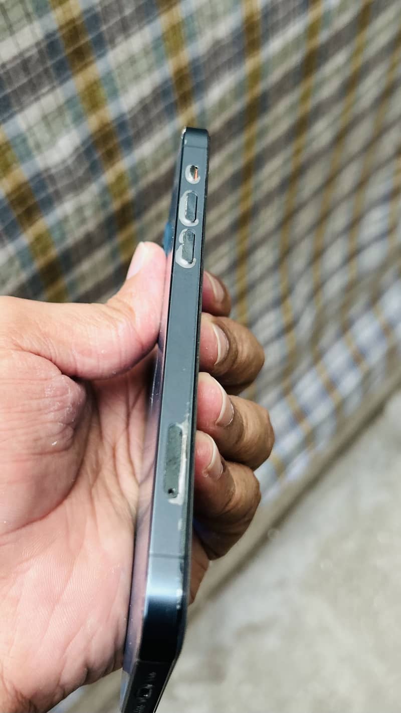 Iphone 12 pro 1