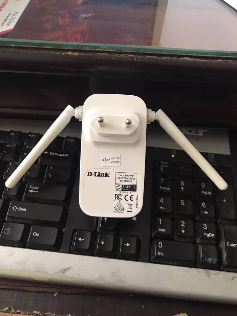 D LINK WIFI EXTENDER 4