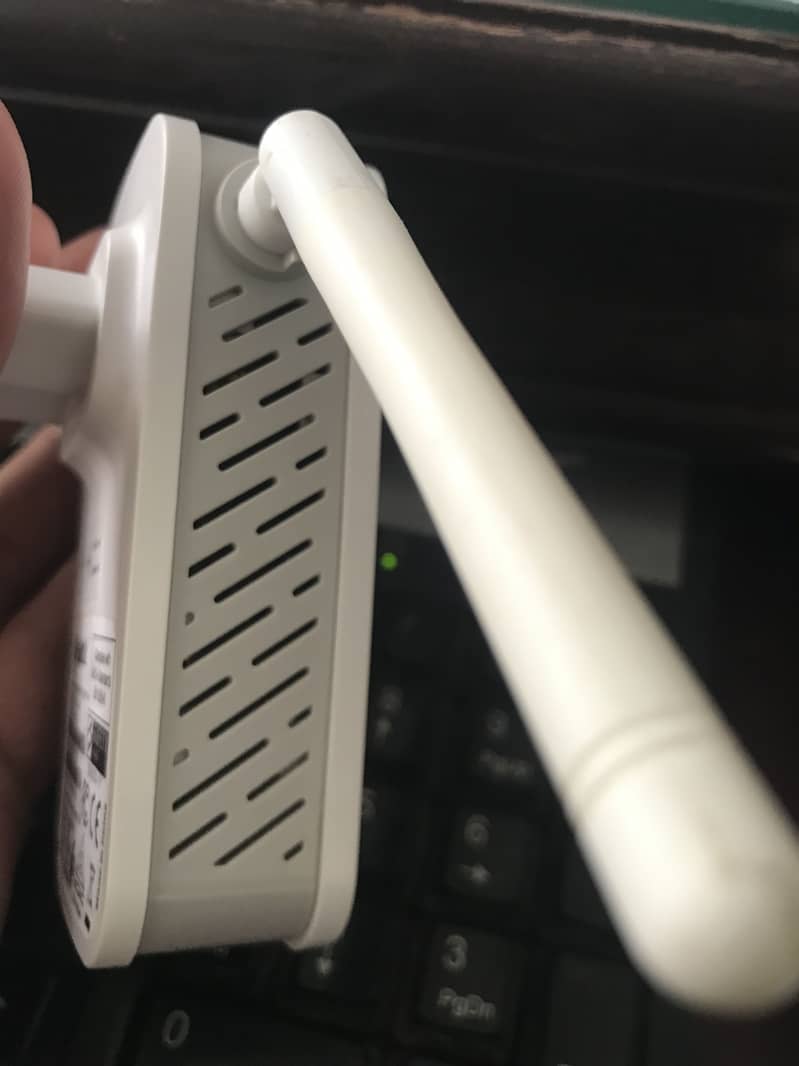 D LINK WIFI EXTENDER 5