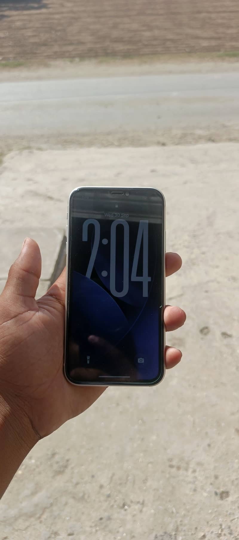 Apple iPhone 11 4