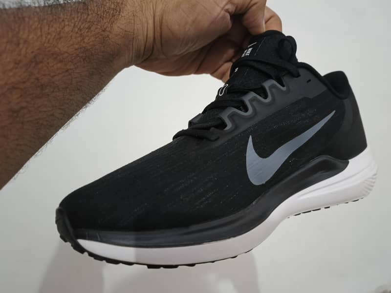 Nike win flow 9 uk9.5 7