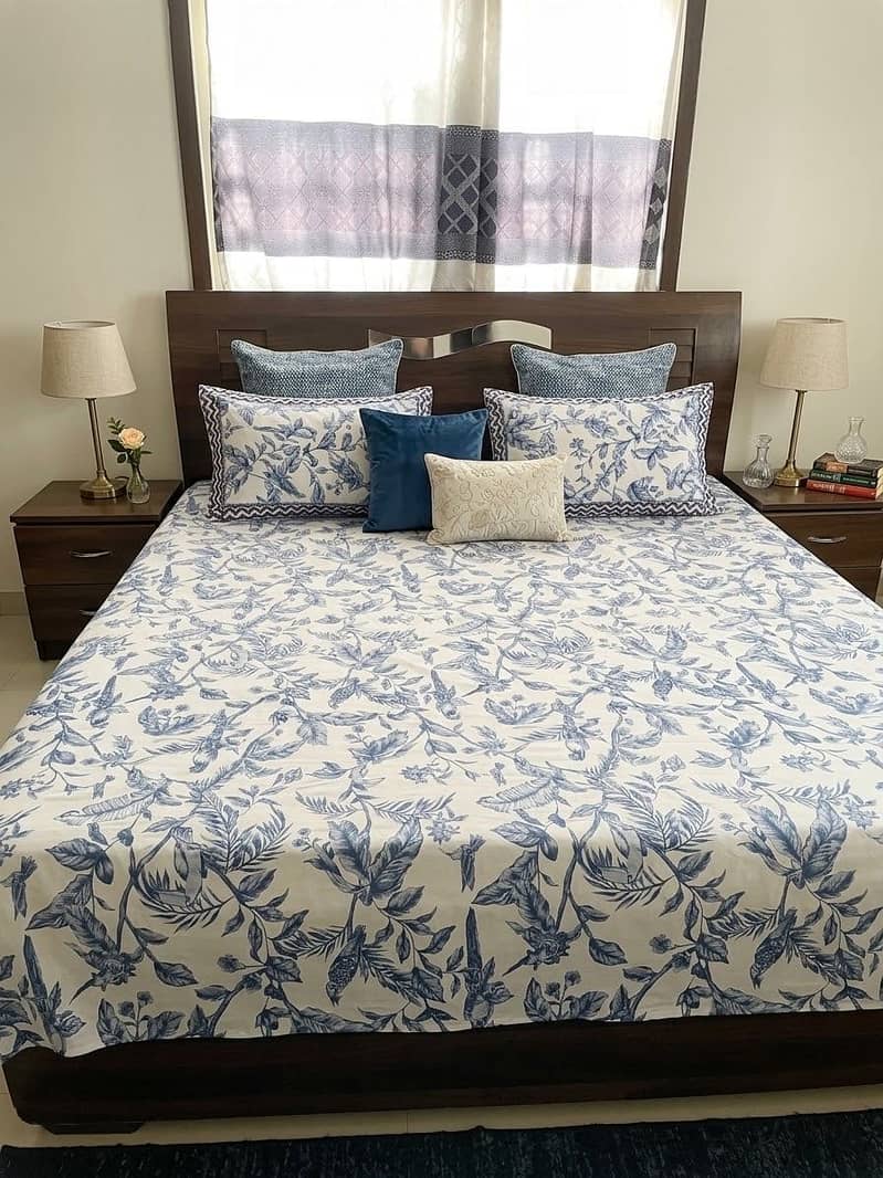 King size bed set 0