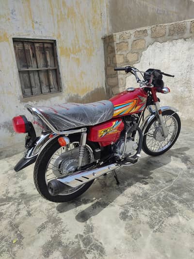 CG 125