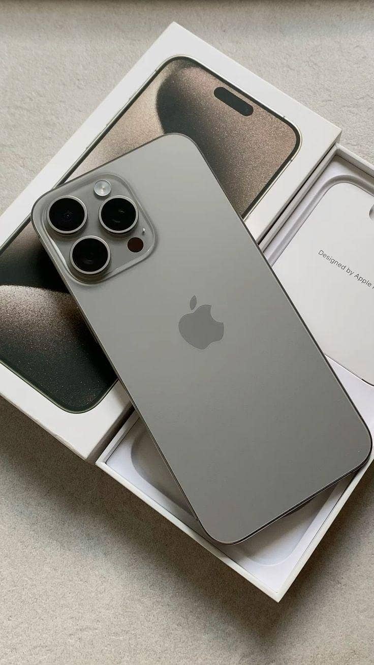 Apple iPhone 15 Pro Max 0