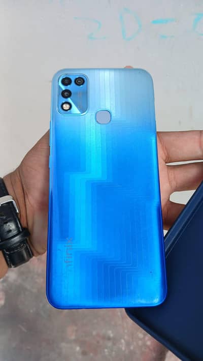 Infinix Hot 11 Play