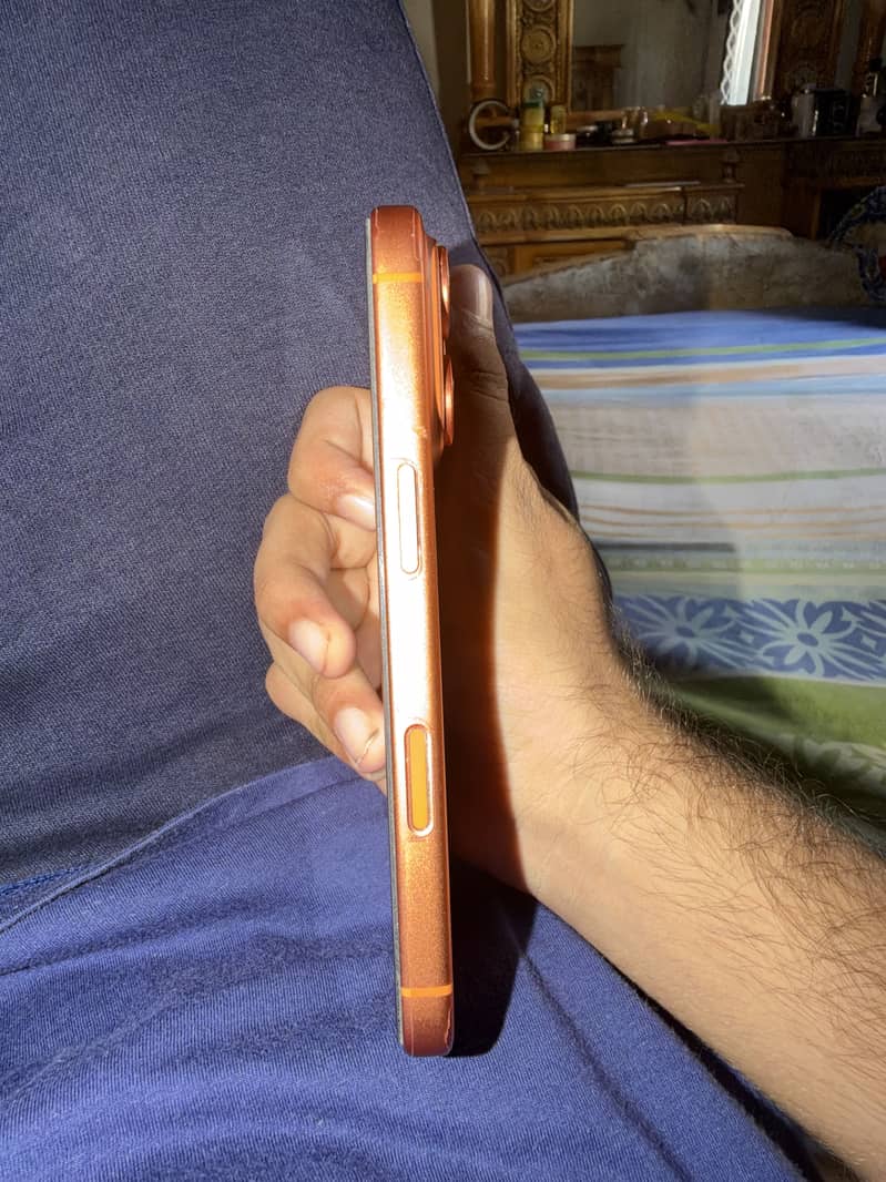 Apple iPhone 17 Pro 2