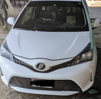 Toyota Vitz 2015