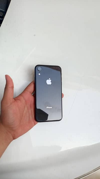 Apple iPhone XR