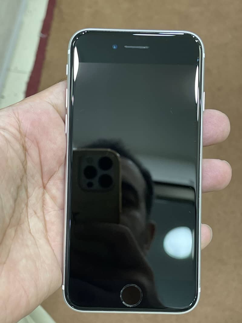 Iphone se 2 2