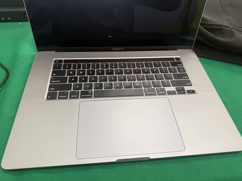 Macbook Pro 2019 0