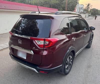 Honda BRV 2018 automatic 1.5 Original S Package