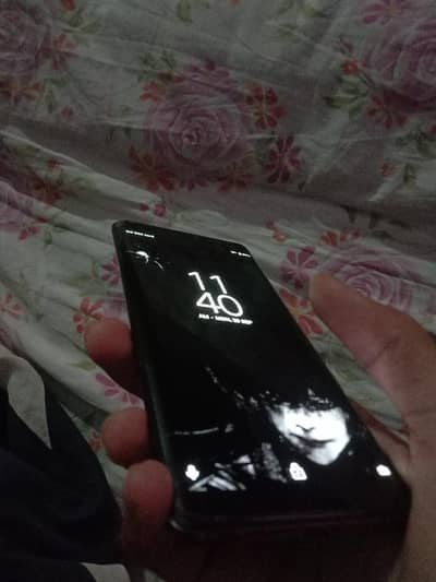 Sony xperia XZ3 Oled curved display gaming device