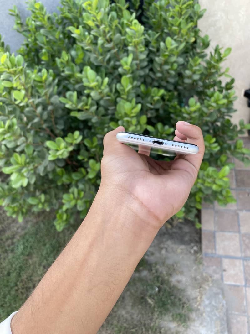 Apple iPhone SE 5