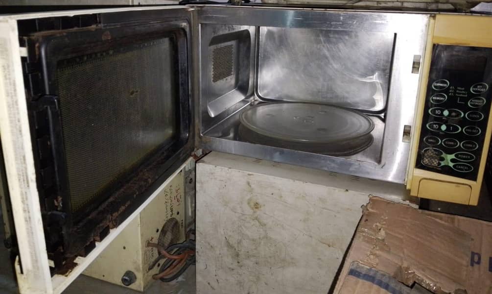 microwave 1