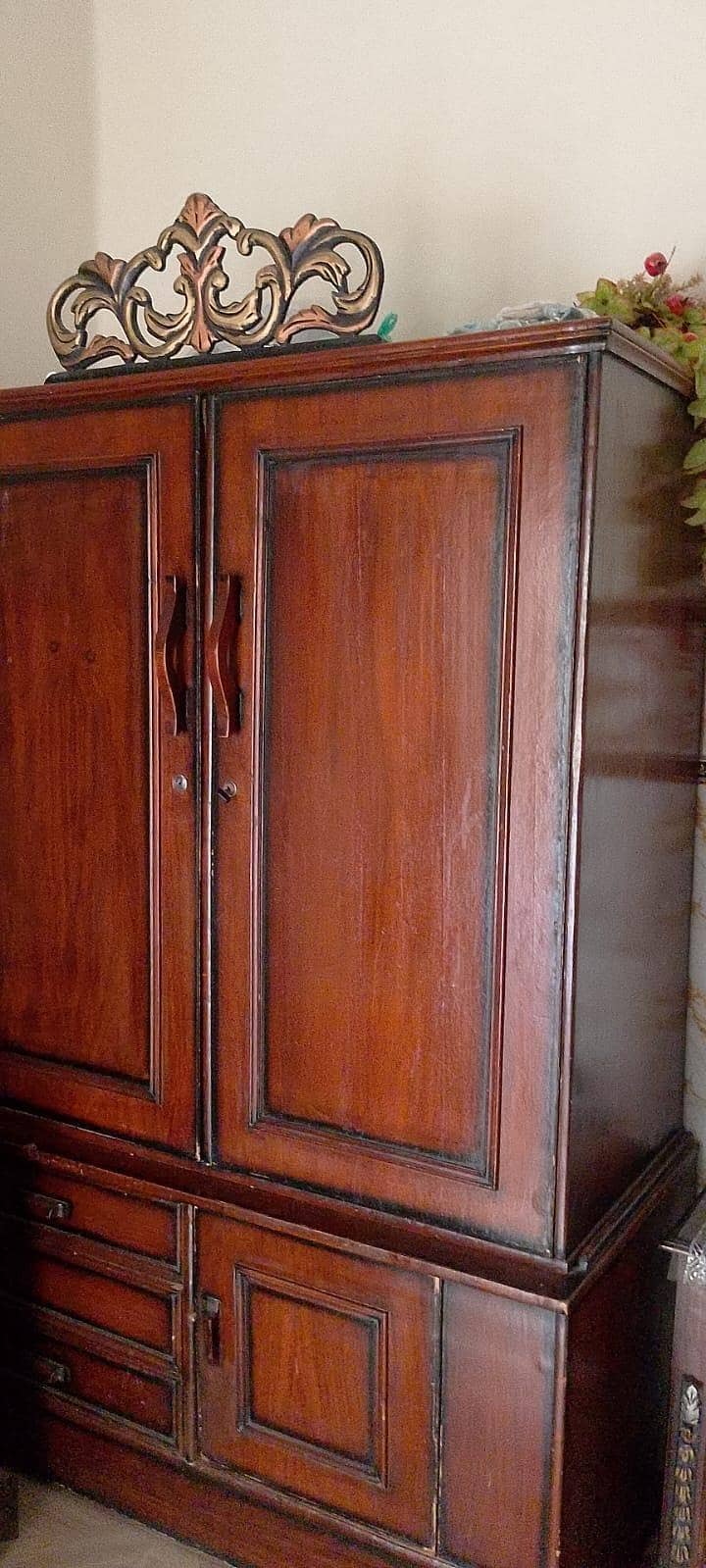 wardrobe 2