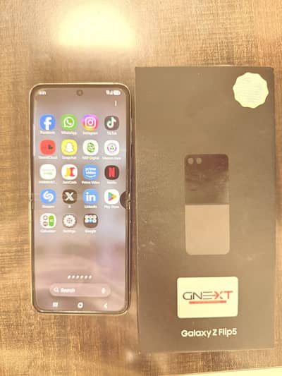Samsung Galaxy Z Flip 5 512GB — PTA Approved