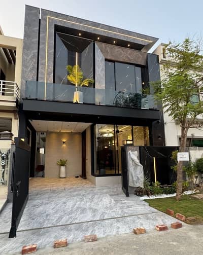 5 MARLA MODERN DESIGN HOUSE FOR RENT IN DHA PHASE 9