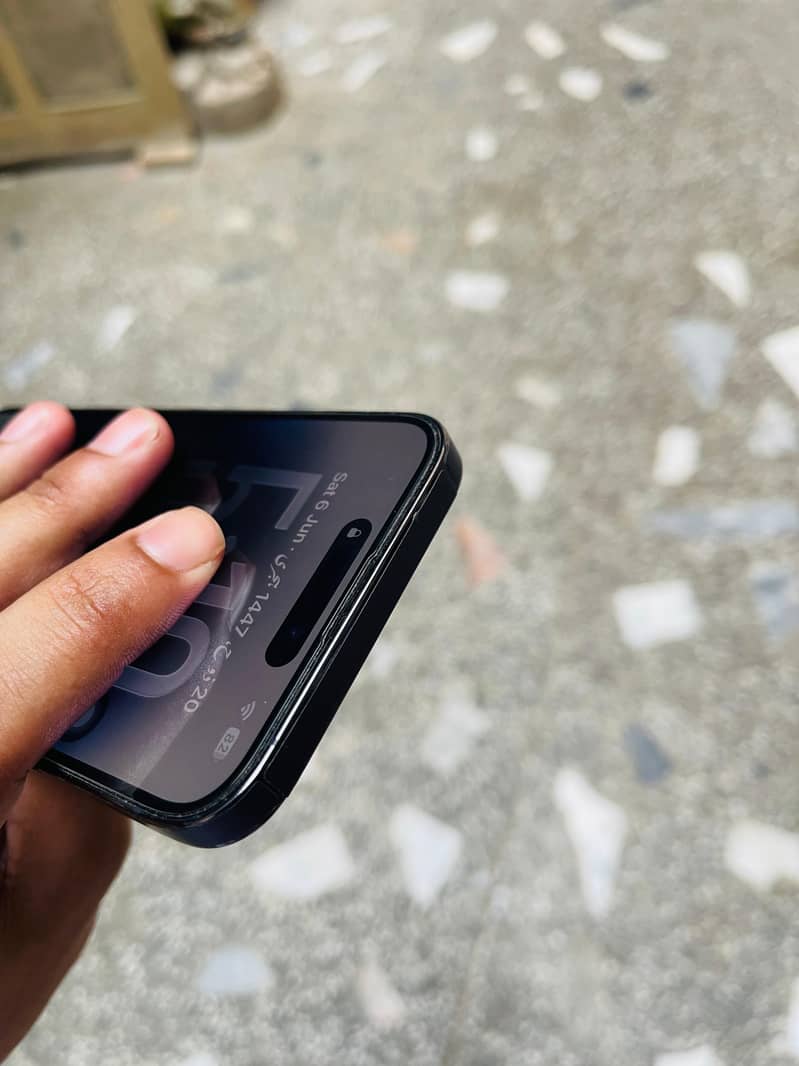 Apple iPhone 14 Pro Max 4