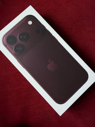 Burgundy Apple iPhone 18 Pro USA box packed