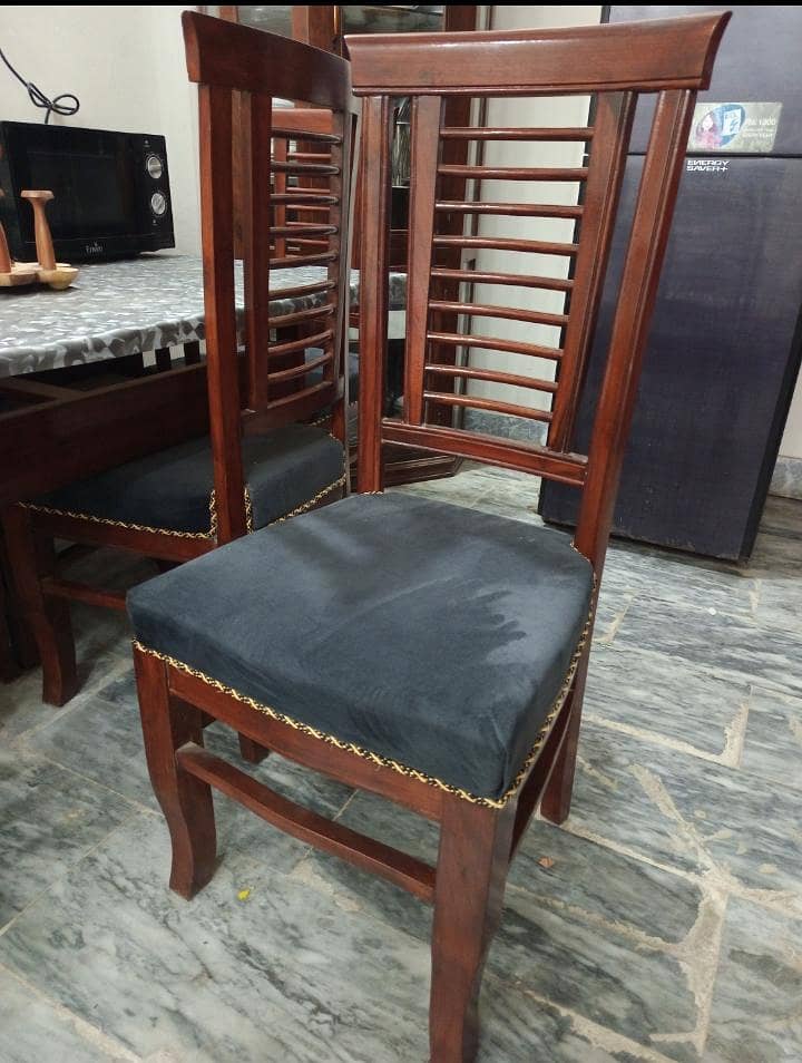 Dining Table 6 Seater 4