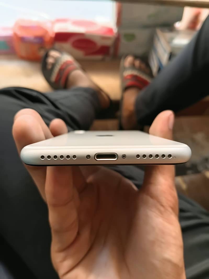 Apple iPhone SE 1